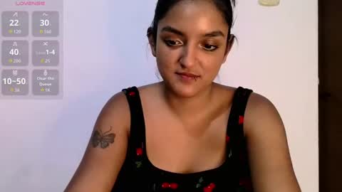 Snapshot of ari_20_ chatting on July 2026 12:53:02 AM Bella online show from July 2026 12:53:02 AM