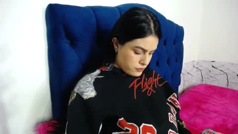 ARIANNA  online show from September 2025 04:35:01 AM