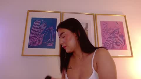 Snapshot of ari_rose_dh chatting on March 2026 11:43:02 AM ARI online show from March 2026 11:43:02 AM