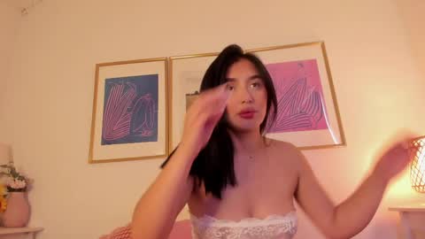 Snapshot of ari_rose_dh chatting on April 2026 12:06:02 PM ARI online show from April 2026 12:06:02 PM