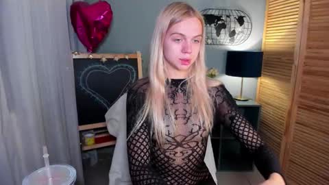 Snapshot of aria69stars chatting on September 2025 08:49:02 AM aria69stars online show from September 2025 08:49:02 AM