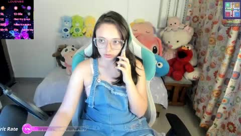 Snapshot of aria_alaia chatting on May 2026 09:56:02 PM Linda online show from May 2026 09:56:02 PM