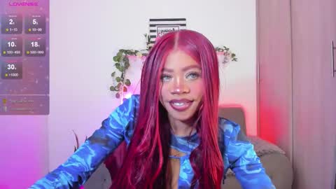 Snapshot of aria_brown_19 chatting on October 2025 12:47:01 AM    ARIA    online show from October 2025 12:47:01 AM