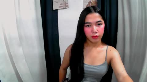 Snapshot of aria_fucks chatting on May 2026 12:27:02 AM ARIA online show from May 2026 12:27:02 AM