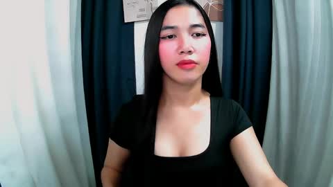Snapshot of aria_fucks chatting on May 2026 09:49:02 AM ARIA online show from May 2026 09:49:02 AM