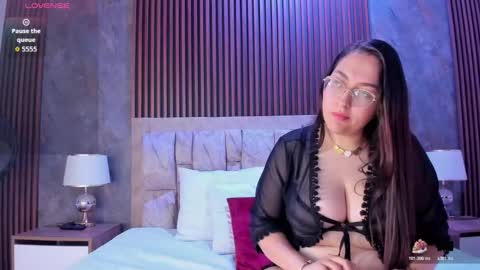 aria_kai_ online show from February 2026 12:21:01 PM