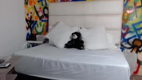 aria online show from December 2024 11:49:01 AM