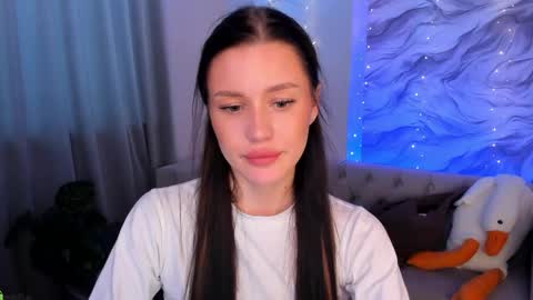 Snapshot of aria_mila chatting on April 2026 11:08:02 AM aria_mila online show from April 2026 11:08:02 AM