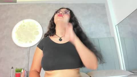 Snapshot of aria_tempest chatting on April 2026 11:46:02 AM aria_tempest online show from April 2026 11:46:02 AM