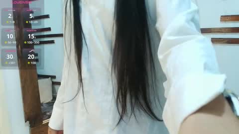 Ariana online show from April 2026 09:26:01 PM