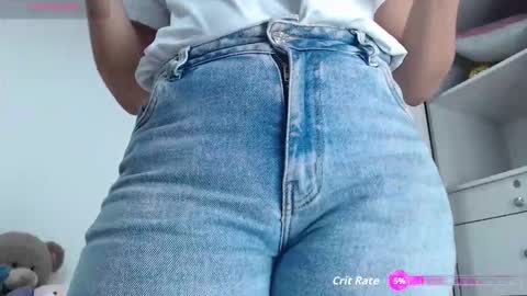 ariacoral online show from October 2025 12:15:02 PM