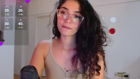 ariagal online show from February 2026 11:13:01 PM