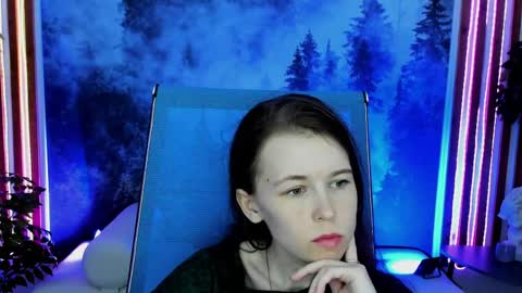 Snapshot of ariagracen chatting on April 2026 08:23:02 AM Aria online show from April 2026 08:23:02 AM