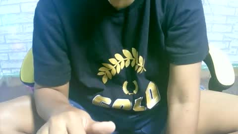 ariah13 online show from March 2026 06:27:02 PM