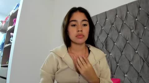 Aria Montgomery online show from January 2025 09:32:02 AM