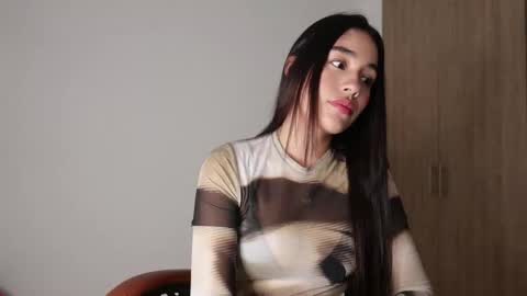 Aria Montgomery online show from November 2025 01:33:01 AM