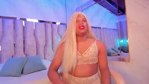 ariana_grande233 online show from March 2026 11:59:01 AM