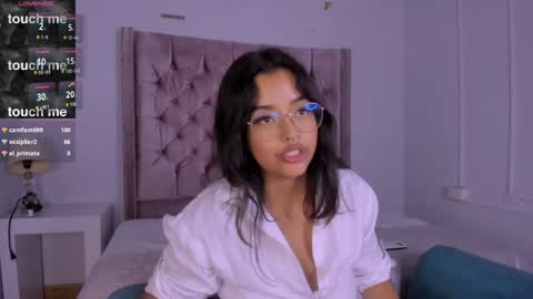 Snapshot of ariana_pierce chatting on January 2025 08:13:02 AM Ariana online show from January 2025 08:13:02 AM