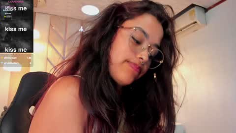 Snapshot of ariana_pierce chatting on January 2025 07:32:02 AM Ariana online show from January 2025 07:32:02 AM