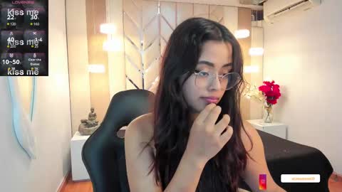 Snapshot of ariana_pierce chatting on March 2025 05:09:01 AM Ariana online show from March 2025 05:09:01 AM