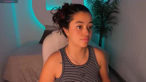 Snapshot of ariana_pierce chatting on October 2025 12:39:02 PM Ariana online show from October 2025 12:39:02 PM