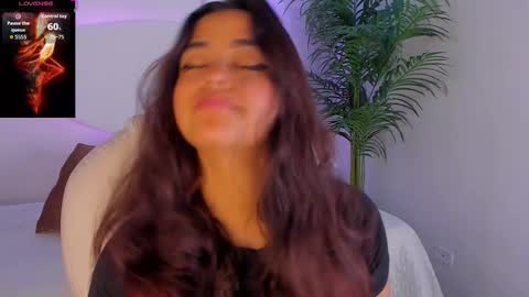 Snapshot of ariana_pierce chatting on October 2025 12:34:02 PM Ariana online show from October 2025 12:34:02 PM