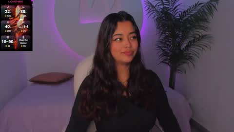 Snapshot of ariana_pierce chatting on November 2025 12:17:01 PM Ariana online show from November 2025 12:17:01 PM