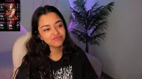 Snapshot of ariana_pierce chatting on November 2025 12:15:02 PM Ariana online show from November 2025 12:15:02 PM