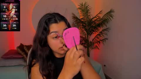 Snapshot of ariana_pierce chatting on November 2025 12:28:02 PM Ariana online show from November 2025 12:28:02 PM