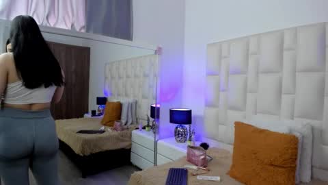  ariana  online show from March 2026 04:26:01 PM