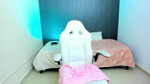 Ariana online show from April 2026 11:59:01 AM