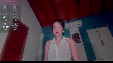 ariana_whitee online show from October 2025 03:43:01 AM