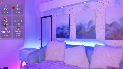 Ari  online show from September 2025 12:49:02 PM