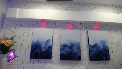 Ari  online show from November 2025 12:27:02 PM