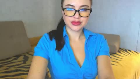 ArianaxSky online show from November 2025 10:48:01 AM