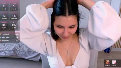 Arianna online show from June 2026 03:43:01 PM
