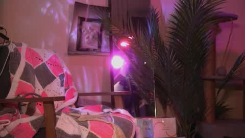 Olivka online show from February 2026 02:14:01 PM