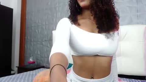 arianna_rochel online show from November 2025 03:52:02 PM