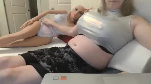 Snapshot of arianna_sinz chatting on December 2024 01:18:01 AM Arianna Sinz online show from December 2024 01:18:01 AM