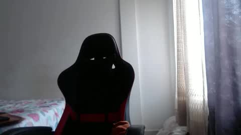 ariannaloovel online show from November 2025 06:30:01 PM