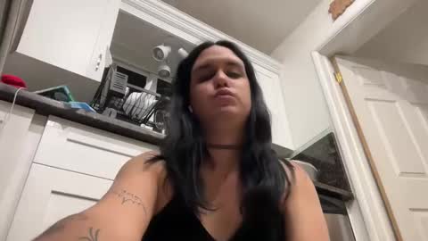 Snapshot of ariawestlove chatting on December 2024 07:36:01 AM Aria online show from December 2024 07:36:01 AM