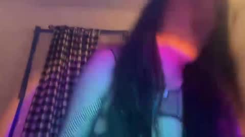 Snapshot of ariawestlove chatting on January 2025 05:23:01 AM Aria online show from January 2025 05:23:01 AM