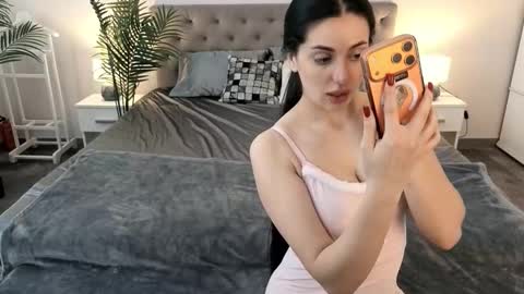 Ariel online show from March 2026 07:03:02 AM