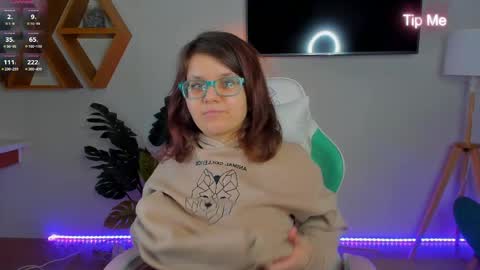 Snapshot of ariell_mini chatting on April 2026 05:38:02 AM Ariell Mini online show from April 2026 05:38:02 AM
