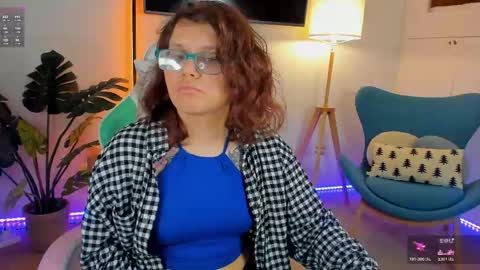 Snapshot of ariell_mini chatting on May 2026 05:49:01 AM Ariell Mini online show from May 2026 05:49:01 AM