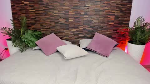 ARIANNA online show from April 2026 09:17:01 AM