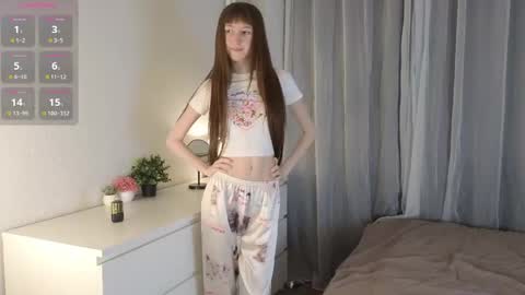 Snapshot of arina_waifu chatting on April 2026 03:21:02 PM Arina online show from April 2026 03:21:02 PM