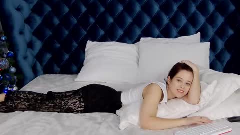 ArinaArnold online show from December 2024 07:18:02 AM