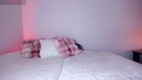 ArinaRave online show from April 2026 07:36:01 PM