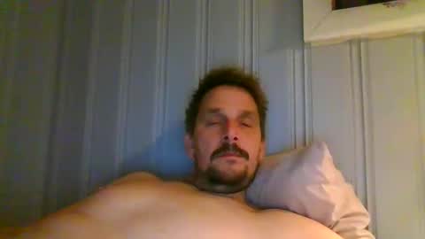 ariparikrigsmann online show from November 2025 09:36:01 PM